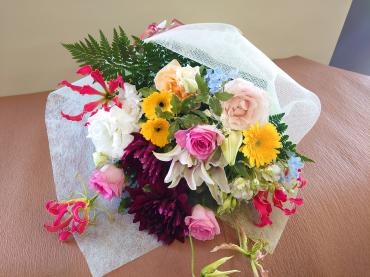 送別用の花束｜「フラワーショップたなか」　（新潟県三条市の花キューピット加盟店 花屋）のブログ